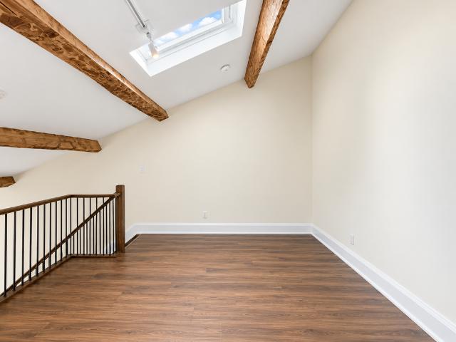 69 King Street East apartment — Hamilton, ON 1 Bedroom 1 Bedroom