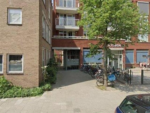 69 m2 apartment for rent in Amsterdam De Baarsjes