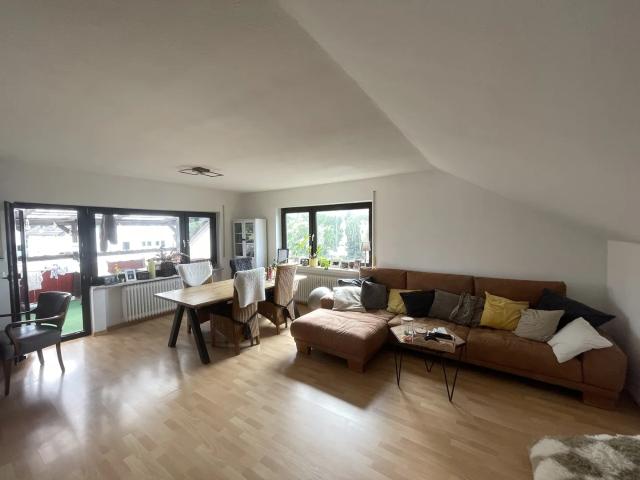 69 m² zum Wohlfühlen – Dachgeschosswohnung mit Stellplatz