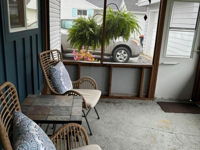 69 N Terrace Avenue