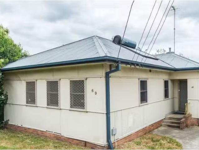 69 Parker Street, Penrith House for rent Listed by George Kos.