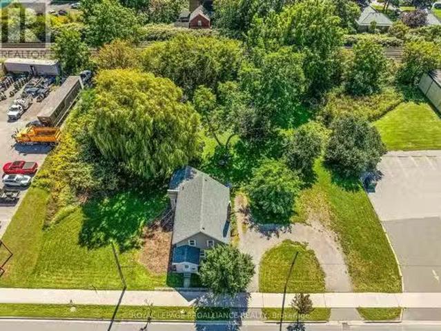 69 Peter Street, Port Hope, ON, L1A 1C2 commercial for sale.