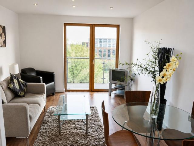 69 Shire House 98 Napier Street, S11