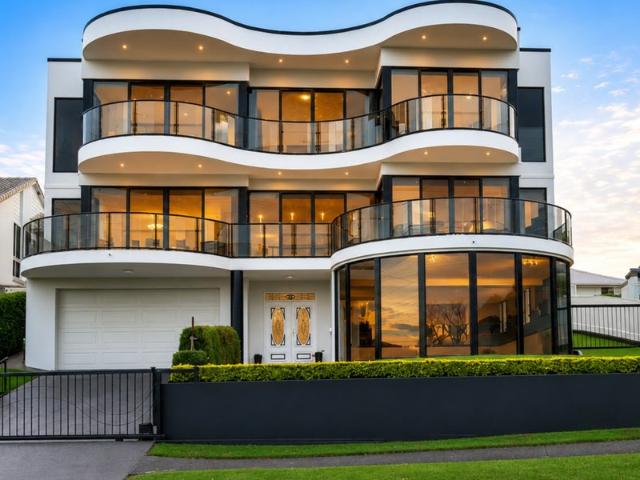 69a Terranora Rd, Banora Point NSW 2486