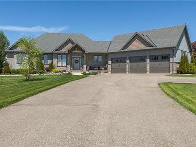 6 Macneil Court, Brantford, ON, N3S 0G3 house for sale | Listing ID 40851 | Royal LePage