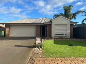 6 Matthew Street, MUNNO PARA WEST, SA 5115