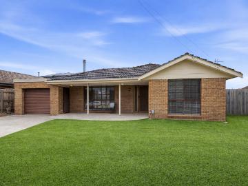 6 McKellar Avenue, Hoppers Crossing VIC 3029 House For Rent | Domain