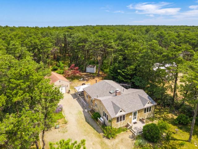 6 Meadow Terrace