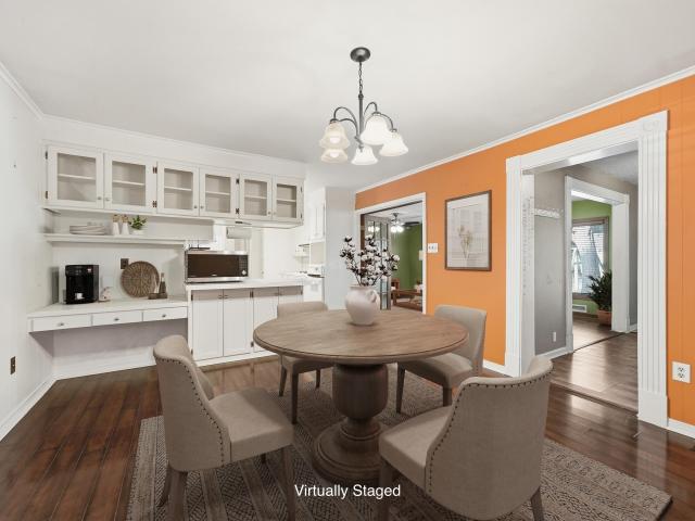 6 Meadowbrook Drive