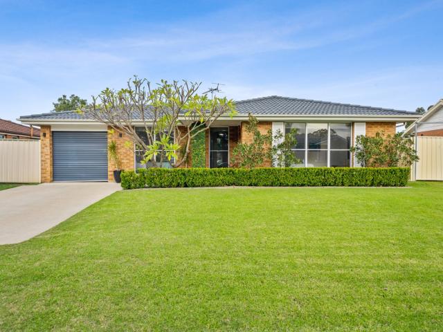 6 Merevale Place, Oakhurst