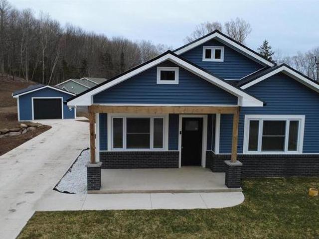 6 Michaela Street, Pictou, NS, B0K 1H0 house for sale | Listing ID 202608 | Royal LePage