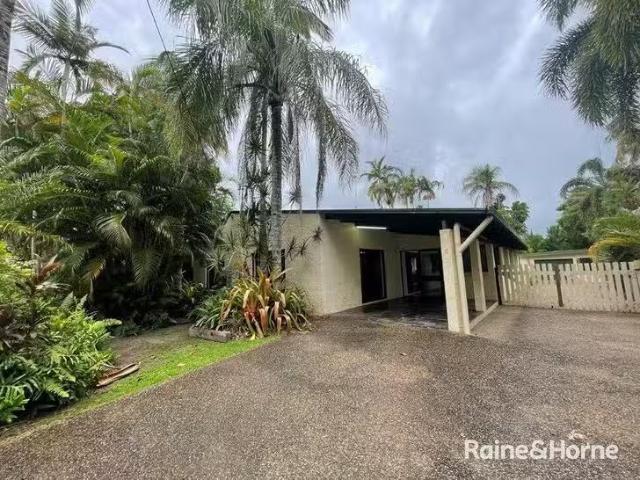 6 Mitre Street, Port Douglas, QLD 4877