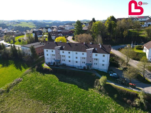 6 Mon mietreduziert* Wohnung in neu saniertem Wohnhaus