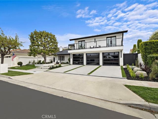 6 Monterey Cir, Corona del Mar, CA 92625 | MLS #OC26068