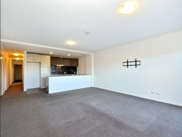 6 MONTH LEASE ONLY 2X1 WELLARD