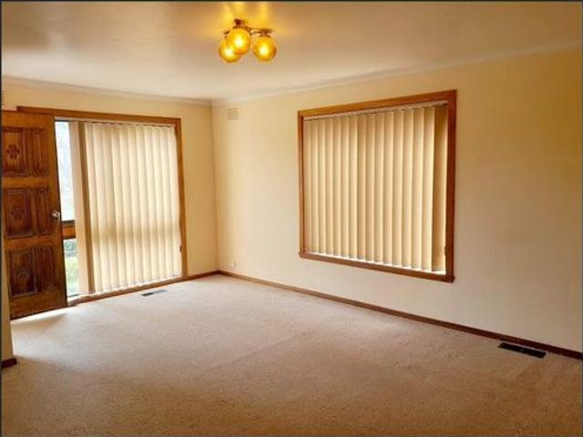 6 MONTH LEASE ONLY