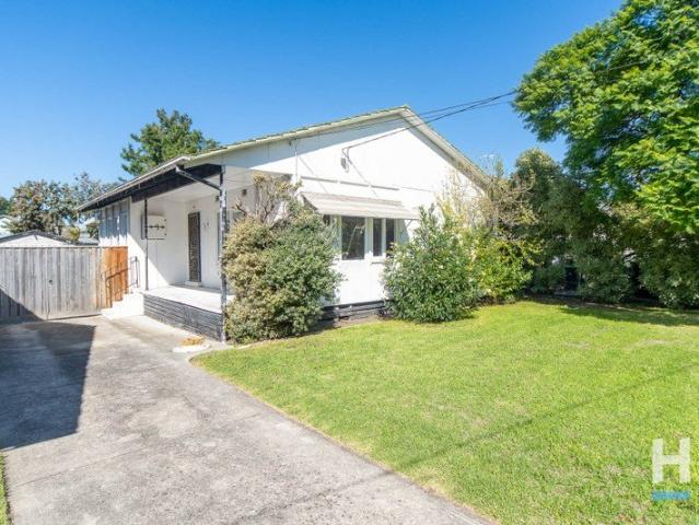 6 MONTH LEASE ONLY.