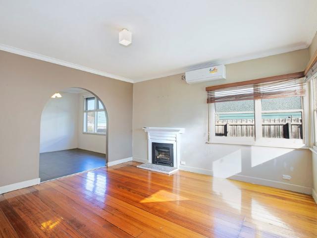 6 MONTH LEASE ONLY NO EXTENSIONS
