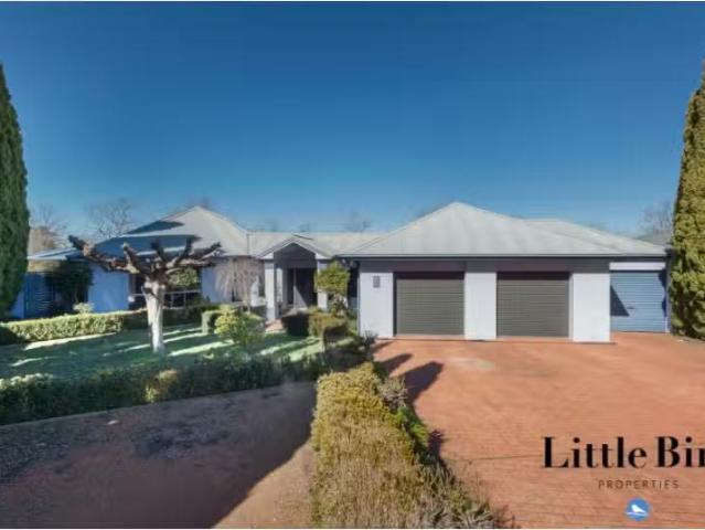 6 Moriarty Street, Nicholls House for rent Listed by Taye Bur.