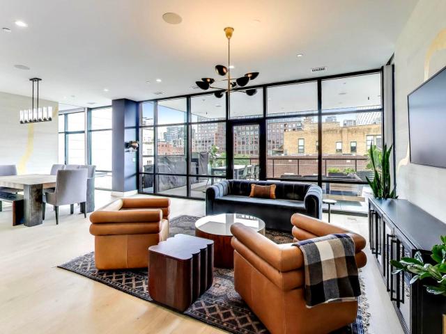 6 N Carpenter Street # 5B