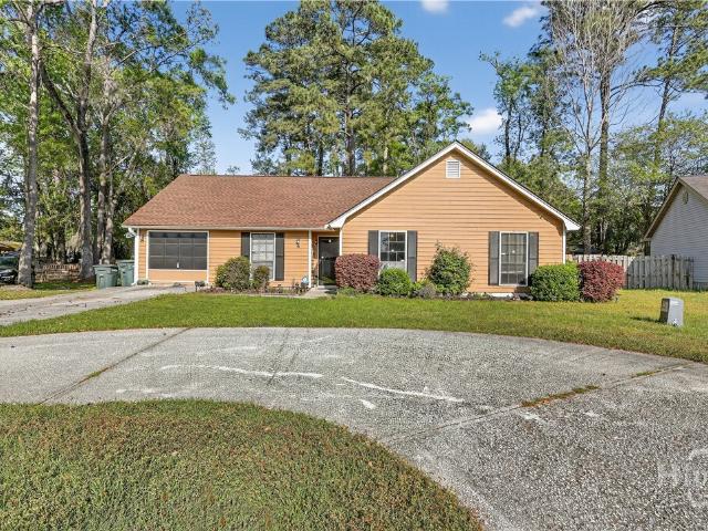 6 N Nicholson Circle