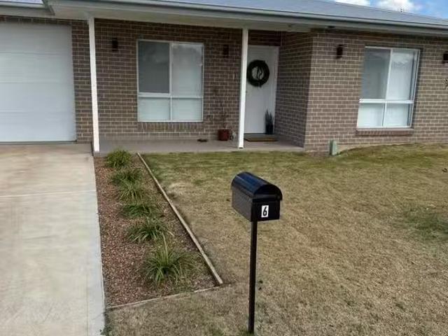 6 Newton Close, Denman, NSW 2328 House for Rent