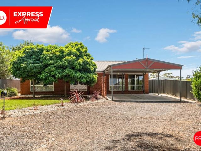6 Newton Street, EAGLEHAWK VIC 3556