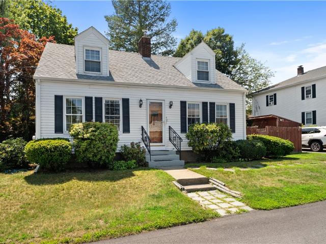 6 Nevada Avenue