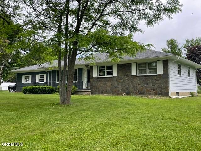 6 Nicholas Avenue