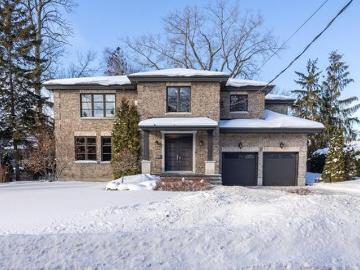 House for sale in T, Brossard - Garden