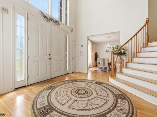 6 Andre Ct