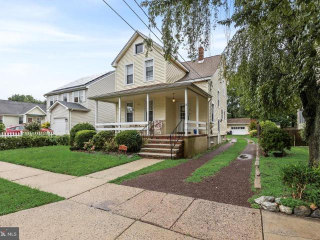 6 Bunting Avenue
