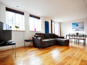 6 Burrows Mews,, SE1
