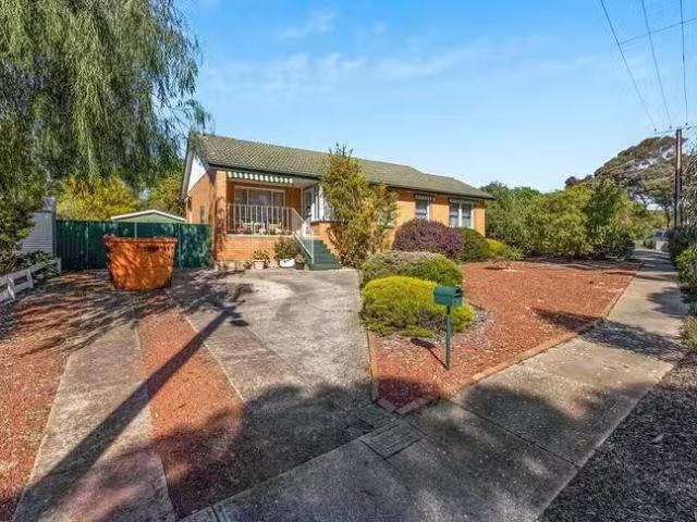 6 Bagshaw Road, Christies Beach, SA 5165