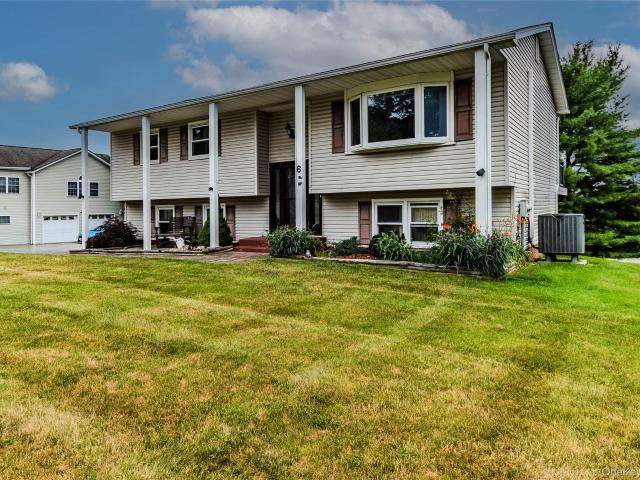 6 Bates Circle