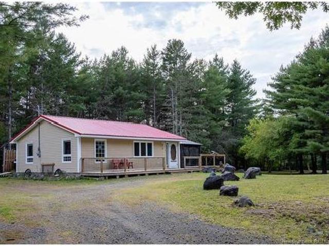 6 Bay St, Cambridge Narrows, NB, E4C 0A8 house for sale | Listing ID NB148144 | Royal LePage