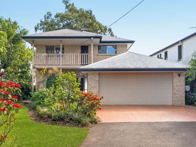 6 Beachcrest Road, WELLINGTON POINT, QLD 4160