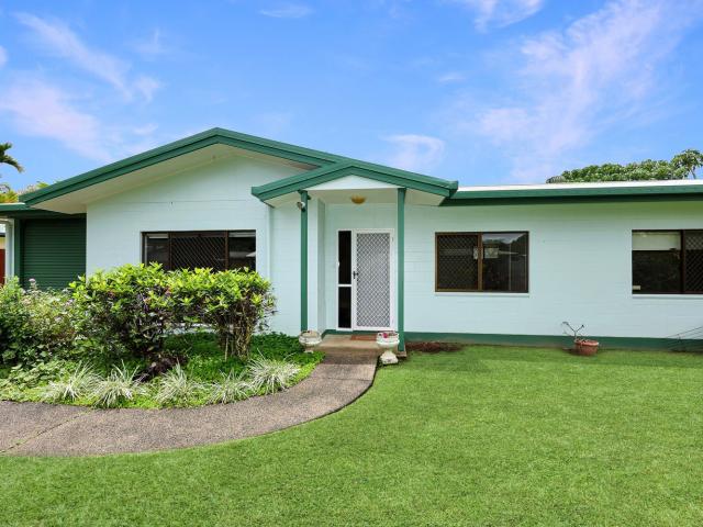 6 Beagle CloseBentley Park QLD 4869, Australia