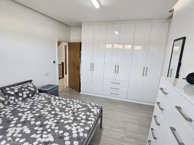 6 bed terraced house to rent