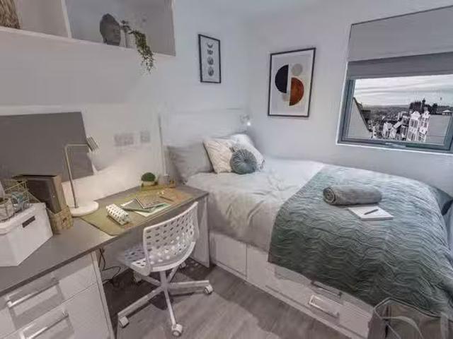 6 Bed Cluster En suite – Premium
