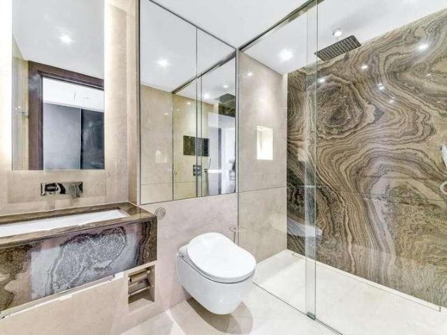 6 bed flat for sale