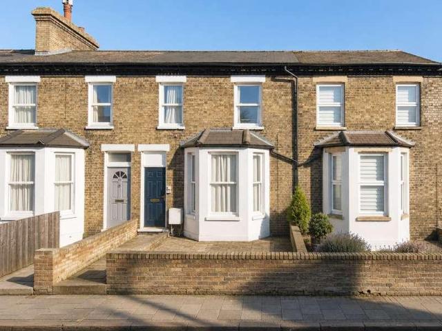 6 bed house to rent