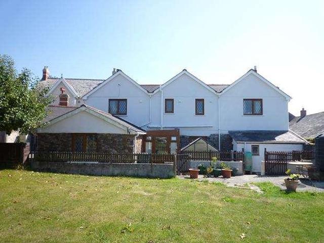 6 bed house to rent
