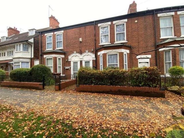 6 bed house for sale