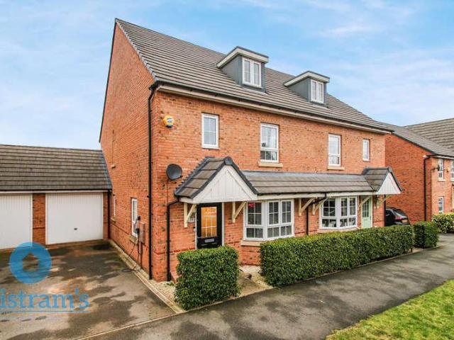 6 bed house for sale