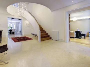 Hampstead Garden, London, Greater London