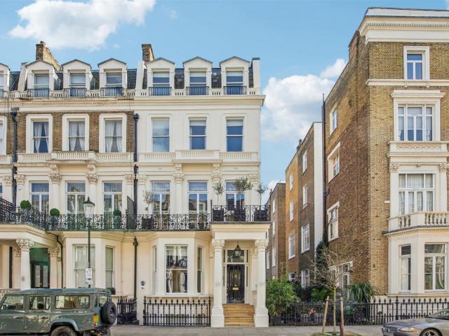 6 Bed House Semi Detached To Let