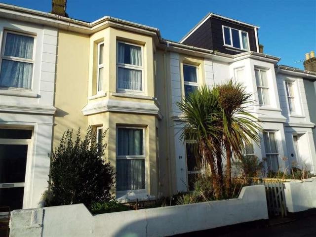 6 bed property to rent