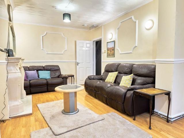 6 Bed Semi Detached House, Beauchamp Avenue, B20