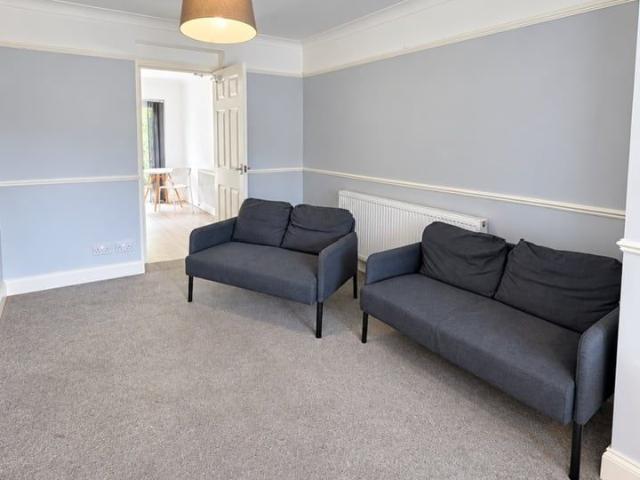6 Bed Semi Detached House, Conygre Grove, BS34